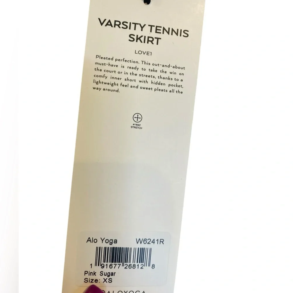 NWT Alo Yoga varsity tennis skirt PINK SUGAR Size XS